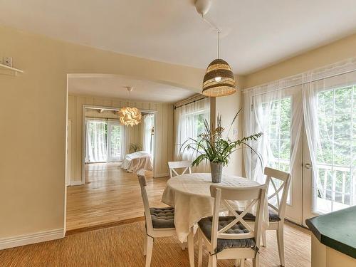 Coin-repas - 1443 Rue Archambault, Sainte-Adèle, QC - Indoor Photo Showing Dining Room