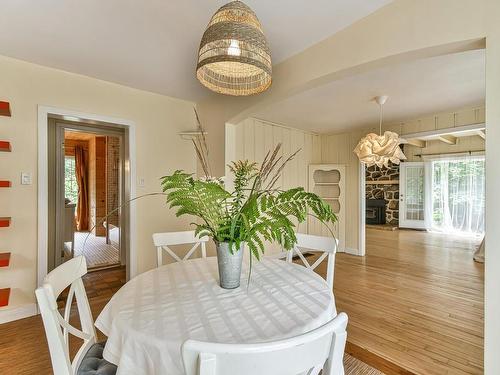 Coin-repas - 1443 Rue Archambault, Sainte-Adèle, QC - Indoor Photo Showing Dining Room