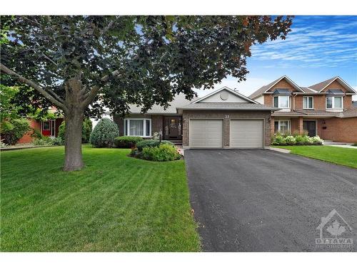 23 Baslaw Drive, Ottawa, ON 