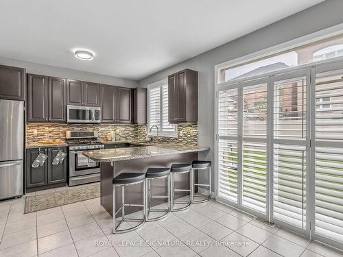 110 Snowling Dr, Ajax, ON - Indoor Photo Showing Kitchen With Stainless Steel Kitchen With Upgraded Kitchen