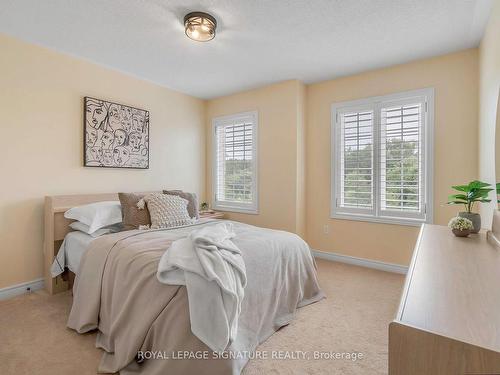 110 Snowling Dr, Ajax, ON - Indoor Photo Showing Bedroom