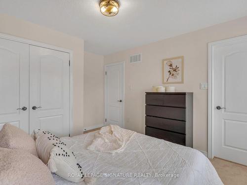 110 Snowling Dr, Ajax, ON - Indoor Photo Showing Bedroom