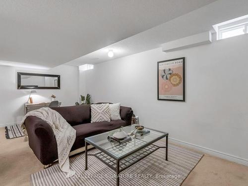 110 Snowling Dr, Ajax, ON - Indoor Photo Showing Living Room