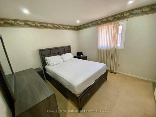 202 Major William Sharpe Dr, Brampton, ON - Indoor Photo Showing Bedroom