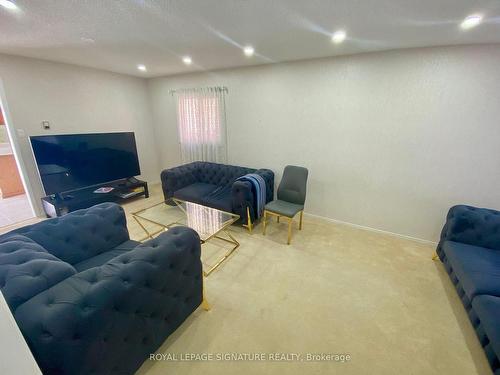 202 Major William Sharpe Dr, Brampton, ON - Indoor Photo Showing Other Room