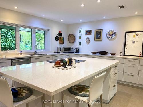 585 Orangeville Rd, Centre Wellington, ON - Indoor Photo Showing Kitchen