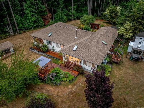 6411 Bishop Rd, Courtenay, BC 