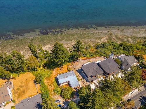 A-4601 Cordova Bay Rd, Saanich, BC 