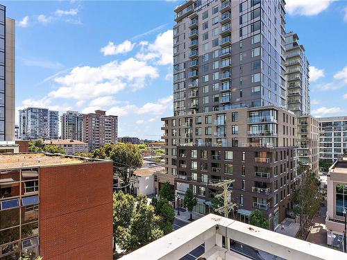 601-834 Johnson St, Victoria, BC - Outdoor With Facade