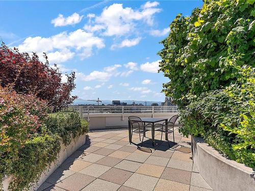 601-834 Johnson St, Victoria, BC - Outdoor With View