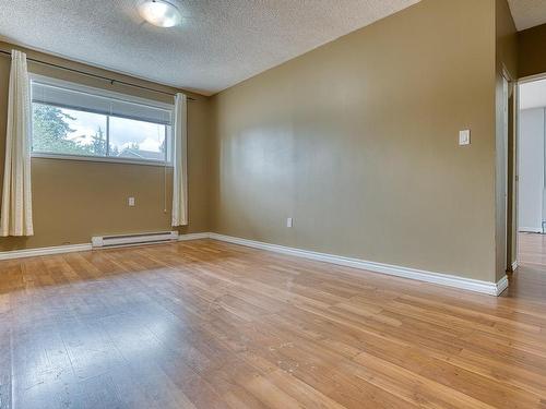 1110-1112 Beaufort Dr, Nanaimo, BC - Indoor Photo Showing Other Room