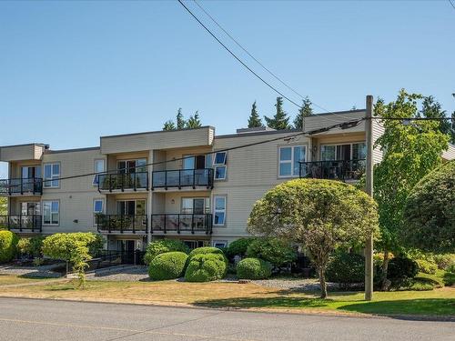 306-160 Vancouver Ave, Nanaimo, BC - Outdoor With Balcony With Facade