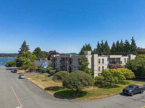 306-160 Vancouver Ave, Nanaimo, BC - Outdoor