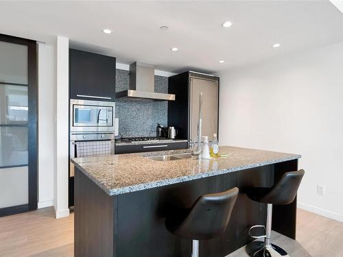 N607-707 Courtney St, Victoria, BC - Indoor Photo Showing Kitchen With Double Sink With Upgraded Kitchen