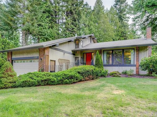 1666 Stuart Park Terr, North Saanich, BC 