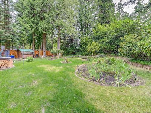 1666 Stuart Park Terr, North Saanich, BC 