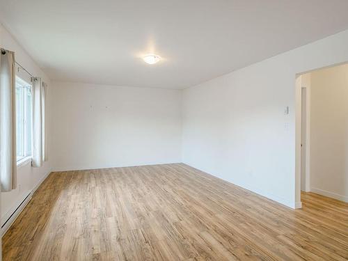 50 Harewood Rd, Nanaimo, BC - Indoor Photo Showing Other Room