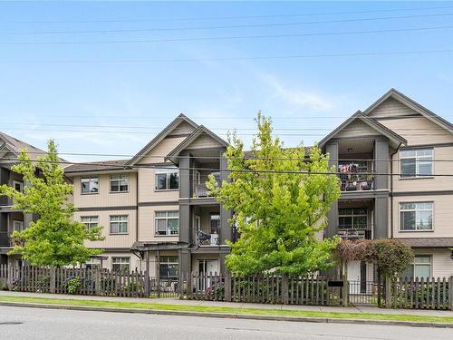 202-2115 Meredith Rd, Nanaimo, BC - Outdoor With Balcony With Facade