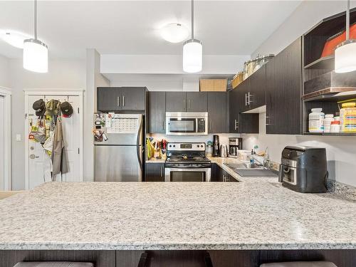 202-2115 Meredith Rd, Nanaimo, BC - Indoor Photo Showing Kitchen With Stainless Steel Kitchen With Double Sink With Upgraded Kitchen