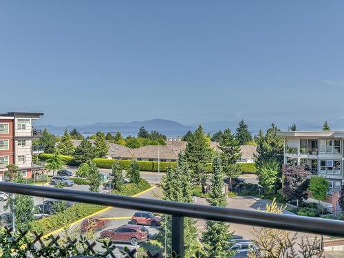 418-6310 Mcrobb Ave, Nanaimo, BC - Outdoor With Balcony With View