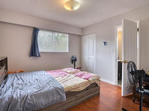 1110-1112 Beaufort Dr, Nanaimo, BC - Indoor Photo Showing Bedroom