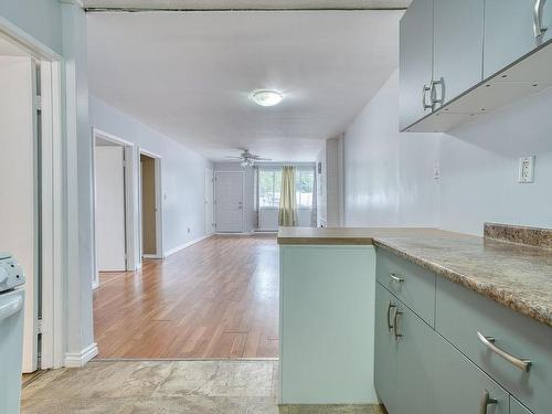 1110-1112 Beaufort Dr, Nanaimo, BC - Indoor Photo Showing Kitchen