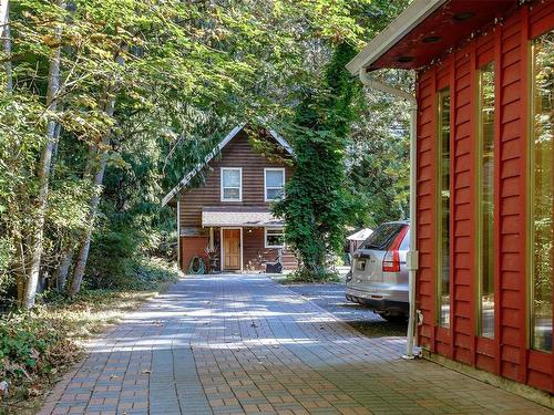 10741 Chemainus Rd, Ladysmith, BC 