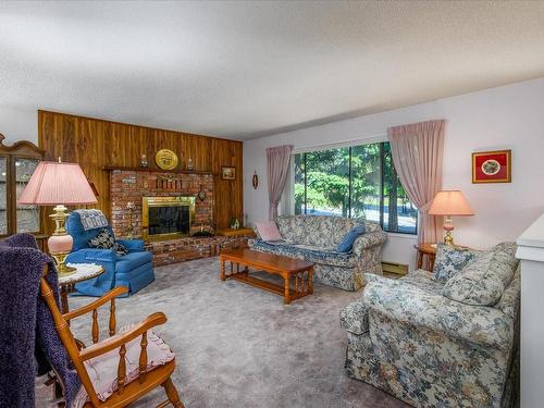 3561 Departure Bay Rd, Nanaimo, BC 