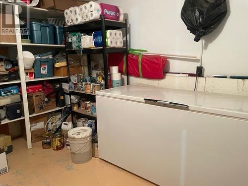 4007 Gadsby Road, Ta Ta Creek, BC - Indoor Photo Showing Laundry Room