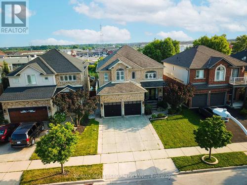 115 Candlewood Drive, Hamilton (Stoney Creek), ON - Outdoor With Facade