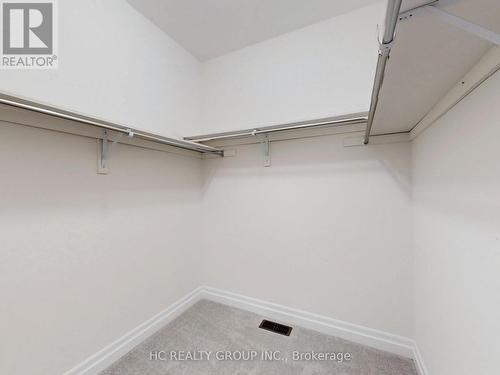 255 Touch Gold Crescent, Aurora (Bayview Southeast), ON - Indoor With Storage