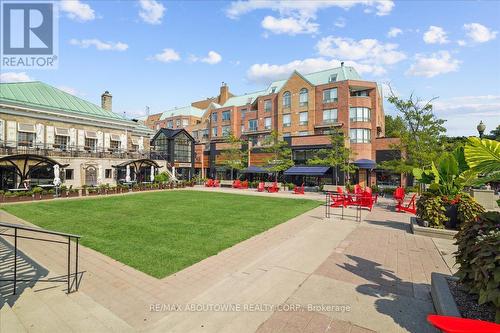 314 - 221 Robinson Street, Oakville (Old Oakville), ON - Outdoor