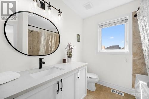 501 Lakeridge Drive, Ottawa, ON - Indoor Photo Showing Bathroom