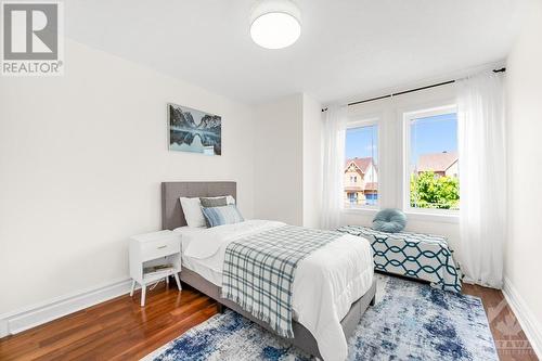 501 Lakeridge Drive, Ottawa, ON - Indoor Photo Showing Bedroom