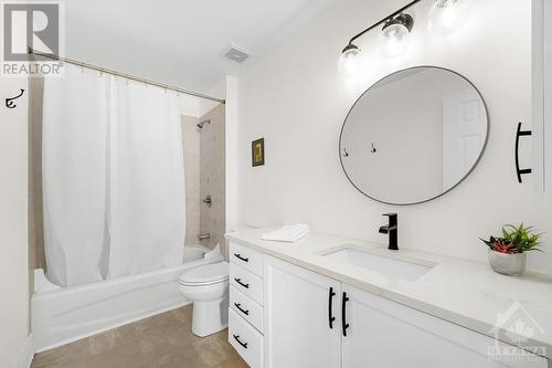 501 Lakeridge Drive, Ottawa, ON - Indoor Photo Showing Bathroom