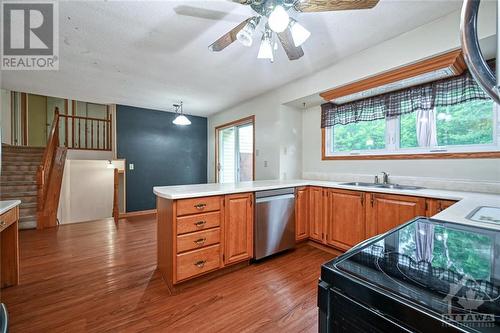 5790 Wood Duck Drive, Osgoode, ON - Indoor Photo Showing Kitchen With Double Sink