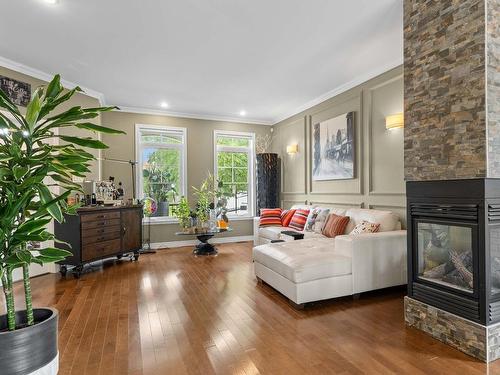 Salon - 2099 Rue De L'Estran, Saint-Jérôme, QC - Indoor Photo Showing Living Room With Fireplace