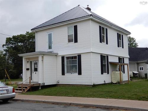 402 Nelson Street, New Glasgow, NS 