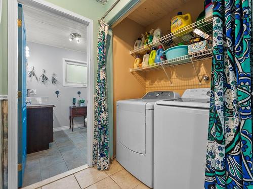 Laundry room - 5 Rue St-Jude, Lac-Brome, QC - Indoor Photo Showing Laundry Room