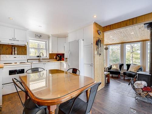 Dining room - 95 Ch. Chisholm, Lac-Des-Seize-Îles, QC - Indoor