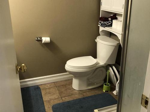 155 Prospect Avenue, Thunder Bay, ON - Indoor Photo Showing Bathroom