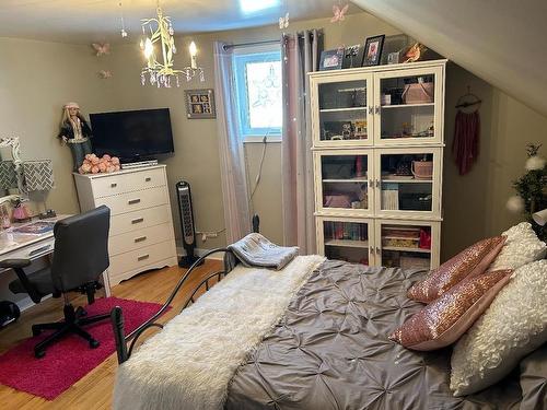 22 Stevens Avenue, Marathon, ON - Indoor Photo Showing Bedroom