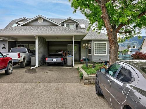 1833 Parkcrest Ave, Kamloops, BC - Outdoor