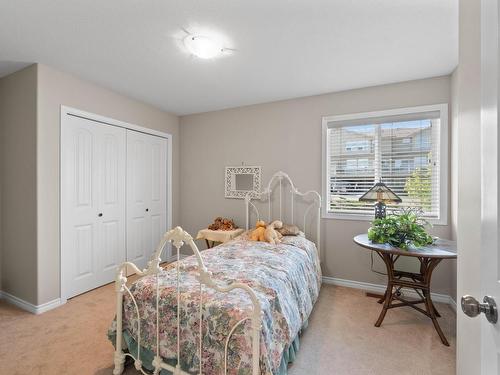 28-2365 Abbeyglen Way, Kamloops, BC - Indoor Photo Showing Bedroom