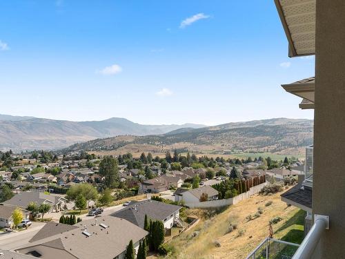 28-2365 Abbeyglen Way, Kamloops, BC - Outdoor With View