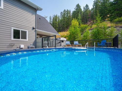 324 Orchard Lake Road, Kamloops, BC - Outdoor With Backyard With Exterior