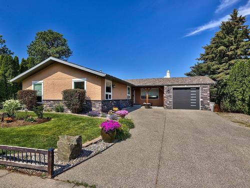 841 Gleneagles Drive, Kamloops, BC - Outdoor