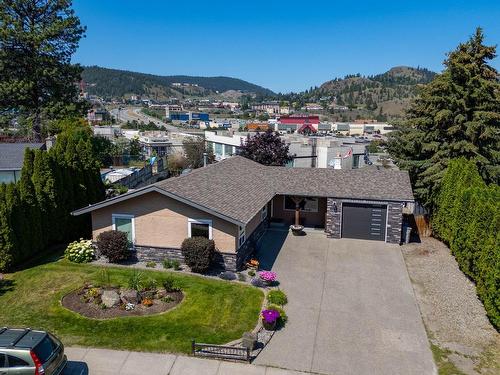 841 Gleneagles Drive, Kamloops, BC - Outdoor