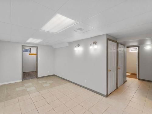 125 Highland Road, Kamloops, BC - Indoor Photo Showing Other Room