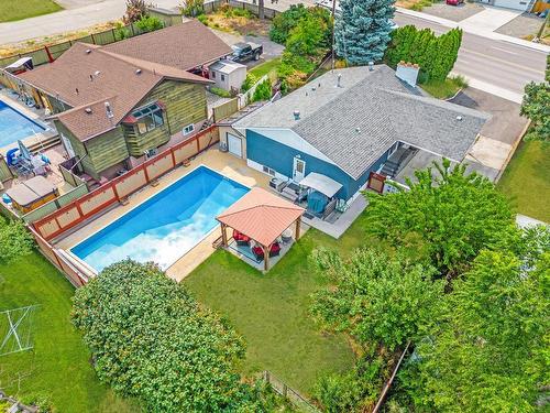 125 Highland Road, Kamloops, BC - Outdoor With In Ground Pool